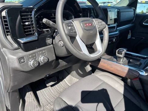 New 2026 GMC Sierra 1500 SLT AWD/4WD image 12