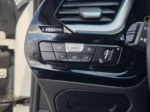 Used 2025 BMW Z4 sDrive30i image 24