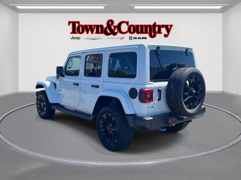 Used 2022 Jeep Wrangler Unlimited Sahara 4xe w/ Cold Weather Group image 7
