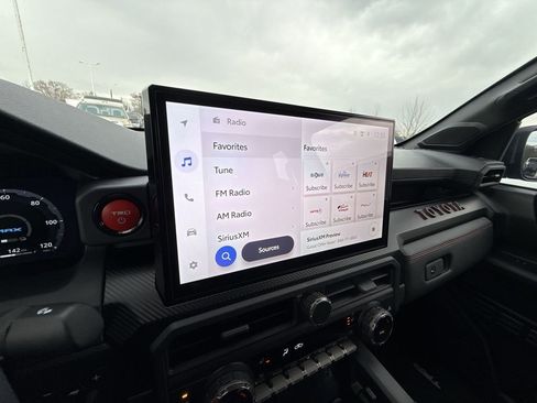 Used 2025 Toyota Tacoma TRD Pro image 19