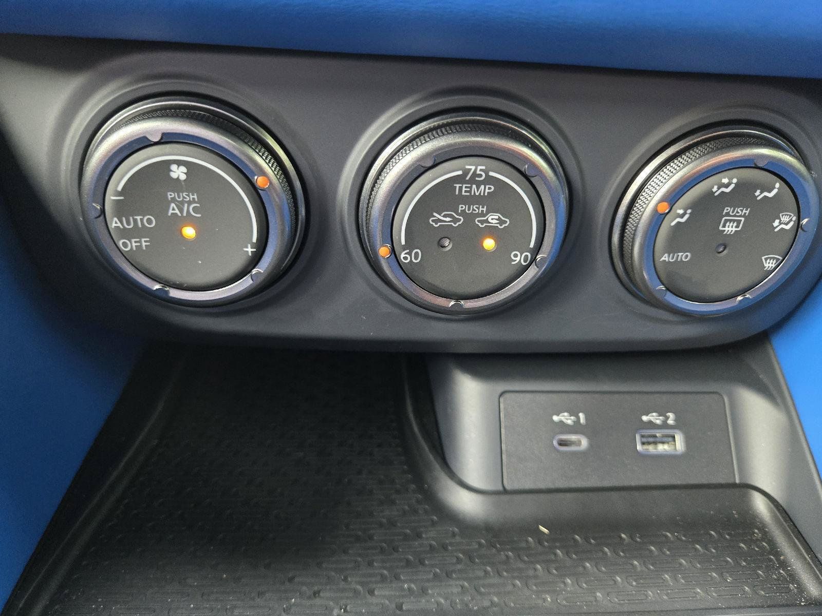 Used 2024 Nissan Z Performance w/ Floor Mat Package RWD image 30