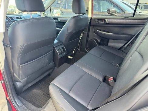 Used 2015 Subaru Outback 3.6R Limited AWD/4WD image 6