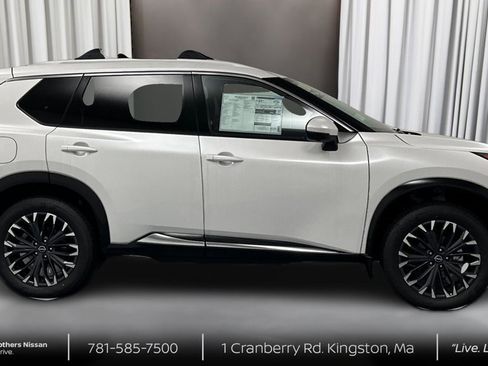 New 2026 Nissan Rogue Platinum w/ Platinum Premium Package image 4