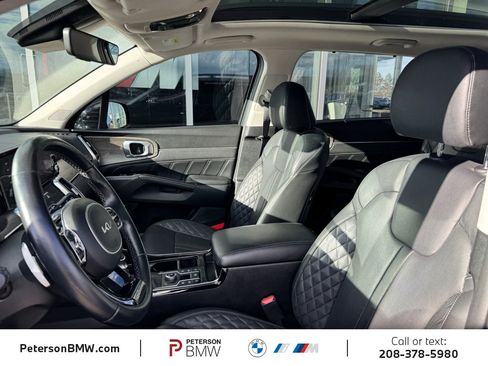Used 2023 Kia Sorento SX Prestige image 17