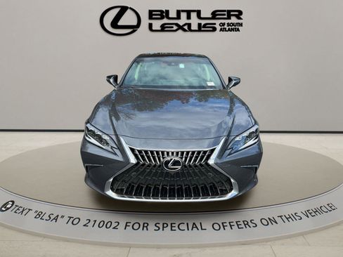 New 2025 Lexus ES 350 Ultra Luxury image 2