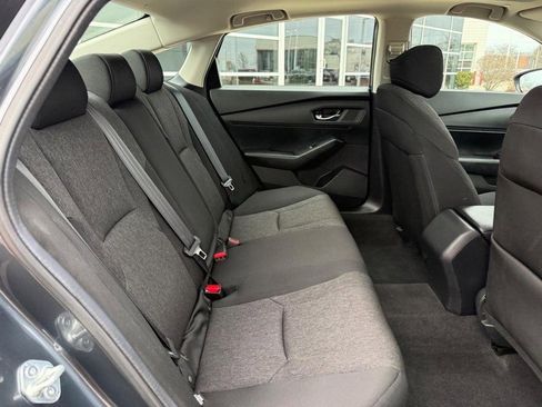 Used 2024 Honda Accord EX image 12