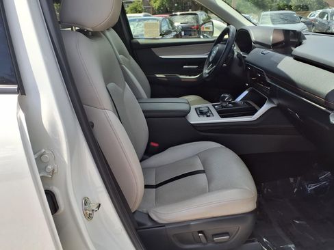Certified 2024 MAZDA CX-90 3.3 Turbo w/ Preferred Plus AWD/4WD image 24
