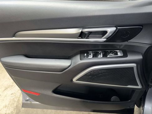 Used 2022 Kia Telluride S image 19