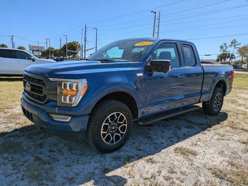 Used 2022 Ford F150 XLT w/ Equipment Group 302A High AWD/4WD image 8