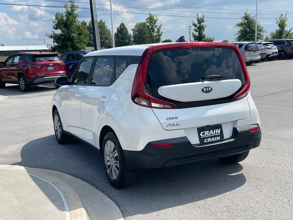 Used 2020 Kia Soul LX FWD image 5