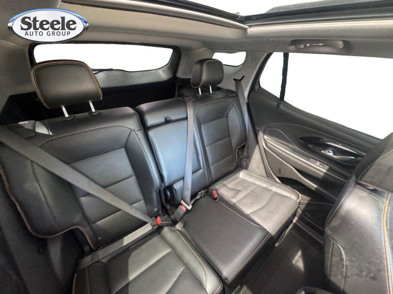 Used 2024 GMC Terrain AT4 w/ Tech Package AWD/4WD image 17