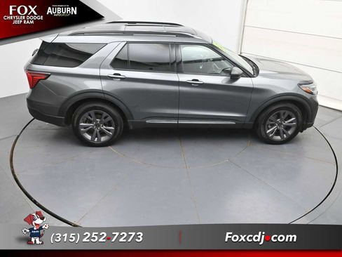 Used 2025 Ford Explorer Active w/ Active Comfort Package AWD/4WD image 37