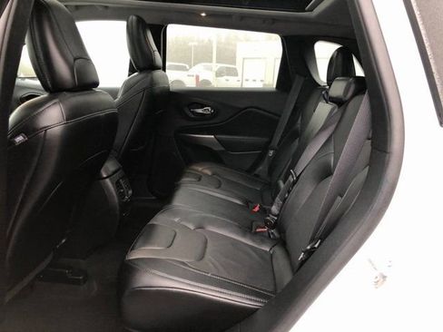 Used 2022 Jeep Cherokee Limited image 20