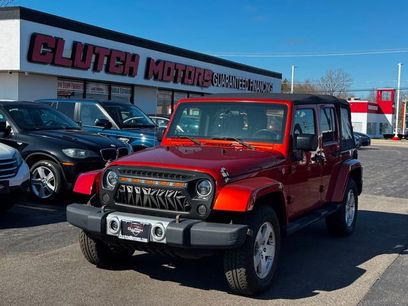 Used 2009 Jeep Wrangler Unlimited Sahara w/ Dual Top Group