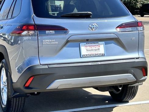 New 2026 Toyota Corolla Cross LE image 6