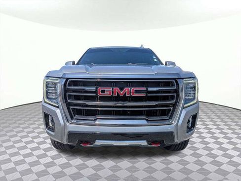 Used 2023 GMC Yukon AT4 AWD/4WD image 9
