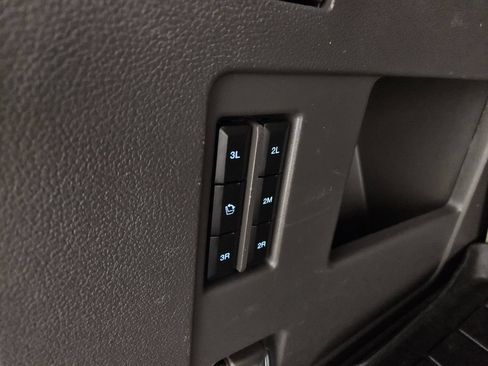 Used 2021 Ford Expedition XLT RWD image 36