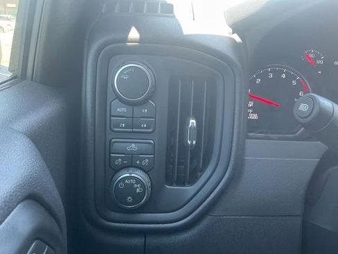 New 2026 Chevrolet Silverado 1500 Custom Trail Boss w/ LPO, Dark Essentials Package AWD/4WD image 14