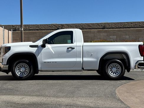 Certified 2024 GMC Sierra 1500 Pro RWD image 7