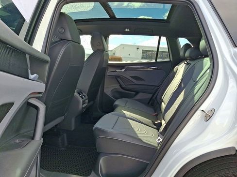 New 2026 Volkswagen Tiguan SE R-Line image 5