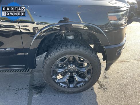 Used 2020 RAM 1500 Limited w/ Black Appearance Package AWD/4WD image 13