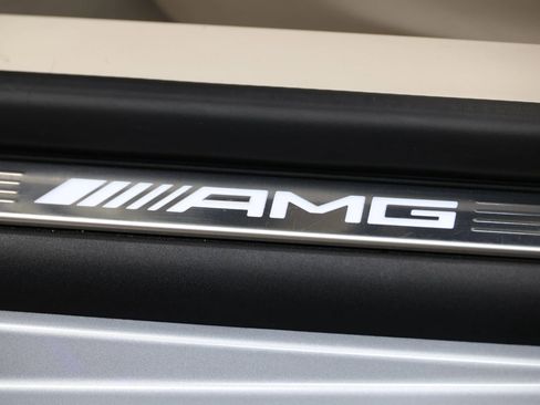 Used 2022 Mercedes-Benz SL 55 AMG 4MATIC image 16