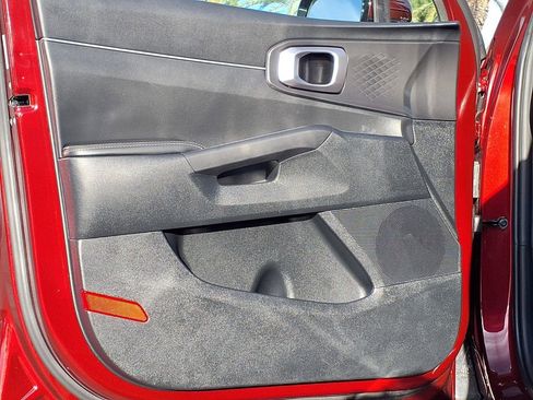 Certified 2025 Kia Sorento S image 21