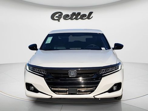 Used 2021 Honda Accord Sport image 9