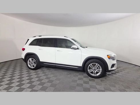 Used 2020 Mercedes-Benz GLB 250 image 35