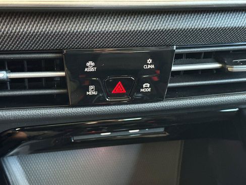 New 2026 Volkswagen Golf SE FWD image 20