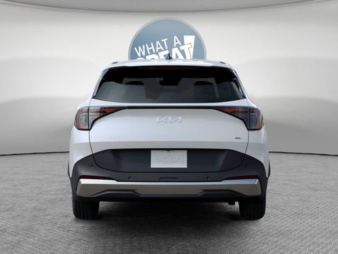 New 2026 Kia Sportage LX image 13