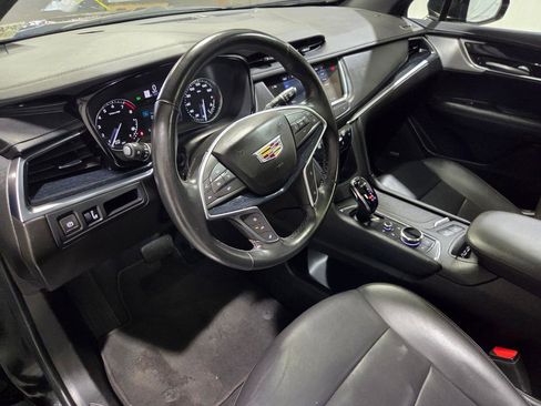 Used 2024 Cadillac XT5 Premium Luxury image 6