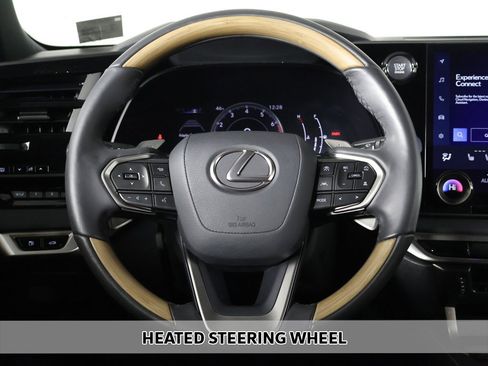 Used 2024 Lexus RX 350 Premium image 8