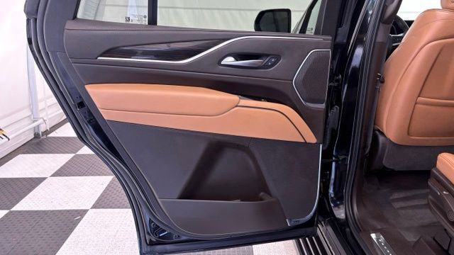 Used 2023 Cadillac Escalade Sport w/ LPO, ONYX Package AWD/4WD image 22
