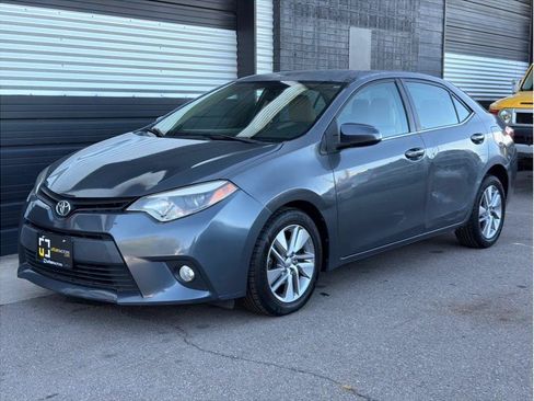 Used 2014 Toyota Corolla LE FWD image 5