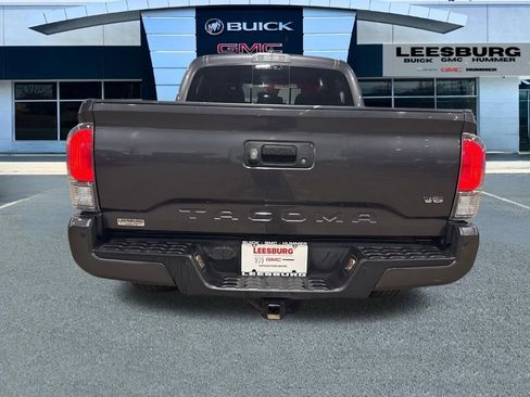 Used 2023 Toyota Tacoma TRD Off-Road image 6