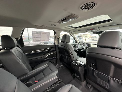 New 2025 Kia Telluride S image 20