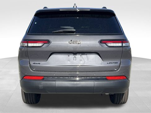 New 2025 Jeep Grand Cherokee L Limited w/ Black Appearance Package AWD/4WD image 31