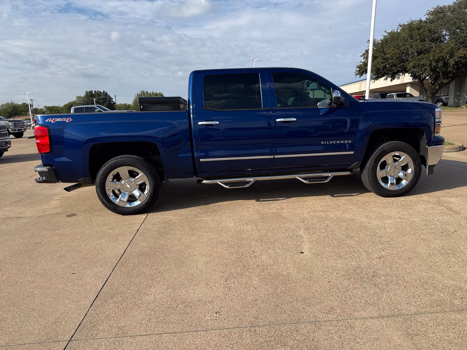 Used 2014 Chevrolet Silverado 1500 LTZ w/ LTZ Plus Package AWD/4WD image 8