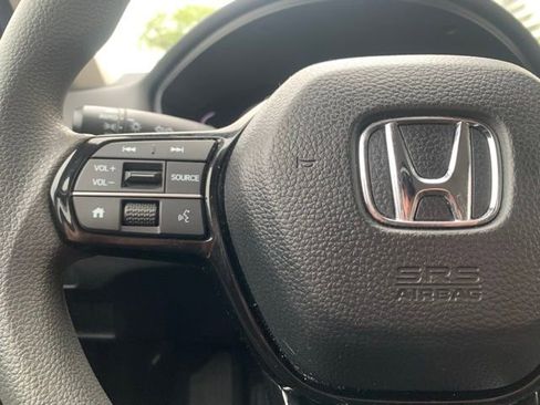 Used 2023 Honda Civic LX image 5