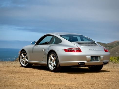 Used 2008 Porsche 911 Carrera 4 AWD/4WD image 30