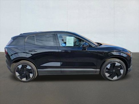 Used 2025 Volvo EX30 Ultra w/ Protection Package Premier image 6