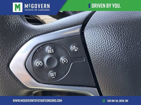 Used 2023 Chevrolet Traverse LS AWD/4WD image 23