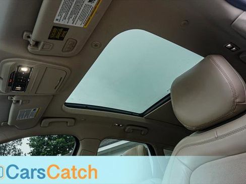 Used 2020 Lincoln Corsair AWD w/ Premium Package image 17