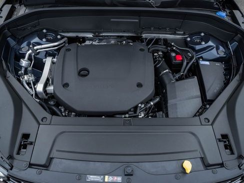 New 2026 Volvo XC90 B6 Plus w/ Protection Package Premier image 19