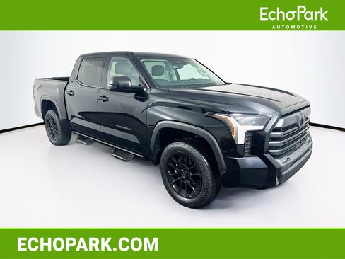 Used 2023 Toyota Tundra SR5 w/ SR5 Convenience Package image 1