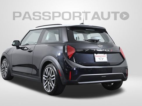 Certified 2025 MINI Cooper S image 6