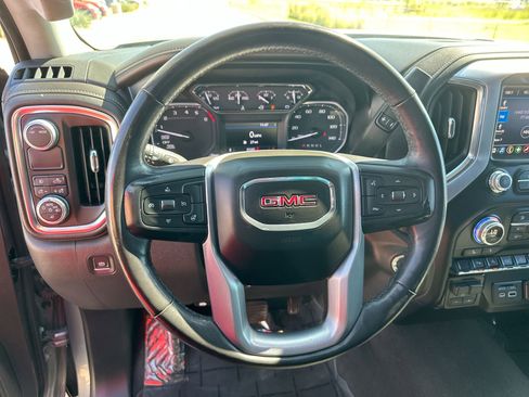 Used 2020 GMC Sierra 1500 SLT w/ Driver Alert Package I image 14