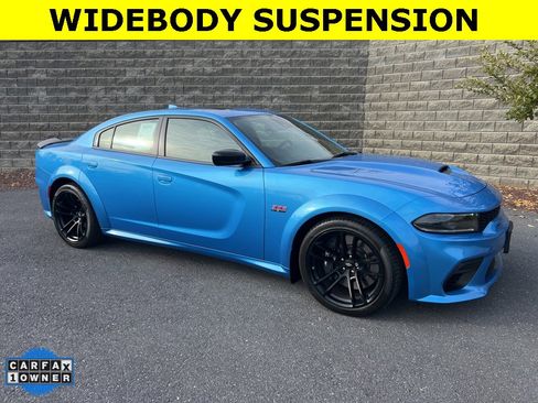 Used 2023 Dodge Charger Scat Pack image 1