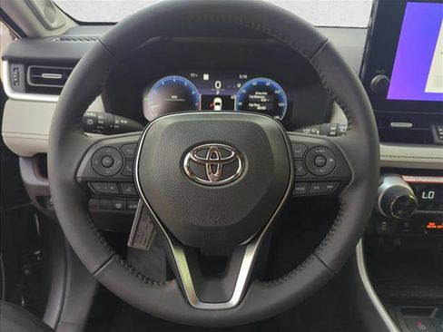 New 2025 Toyota RAV4 Limited image 16